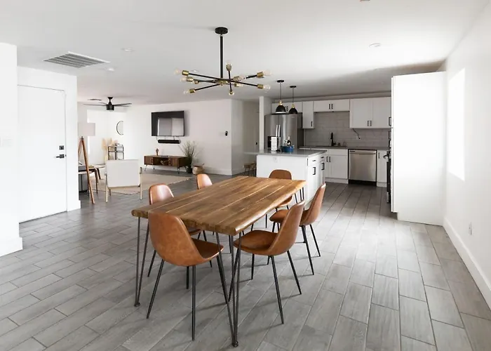 Paloma - Modern Scottsdale/phx Home, Private Pool, Firepit Holiday home Phoenix
