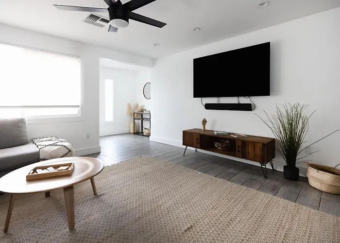 Holiday home Paloma - Modern Scottsdale/phx Home, Private Pool, Firepit Phoenix